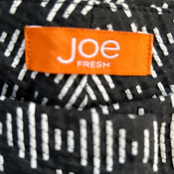 Geometric Print Shorts - Picture 6 of 7